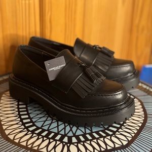 Brand new . With tags .